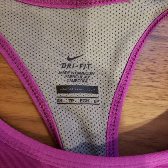 NWT Nike Long Sport Top - Picture 3 of 6